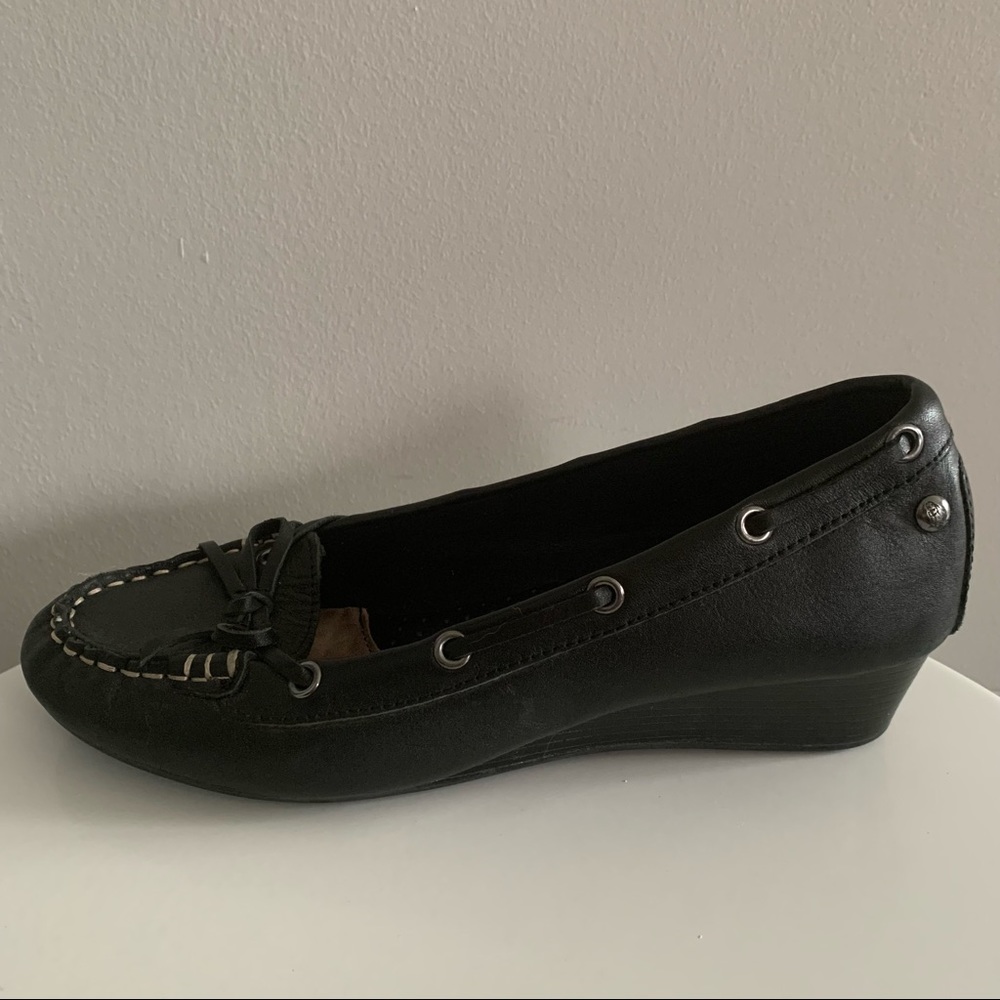 Hush Puppies - Black Leather Wedge Pump - Size 7.5M
